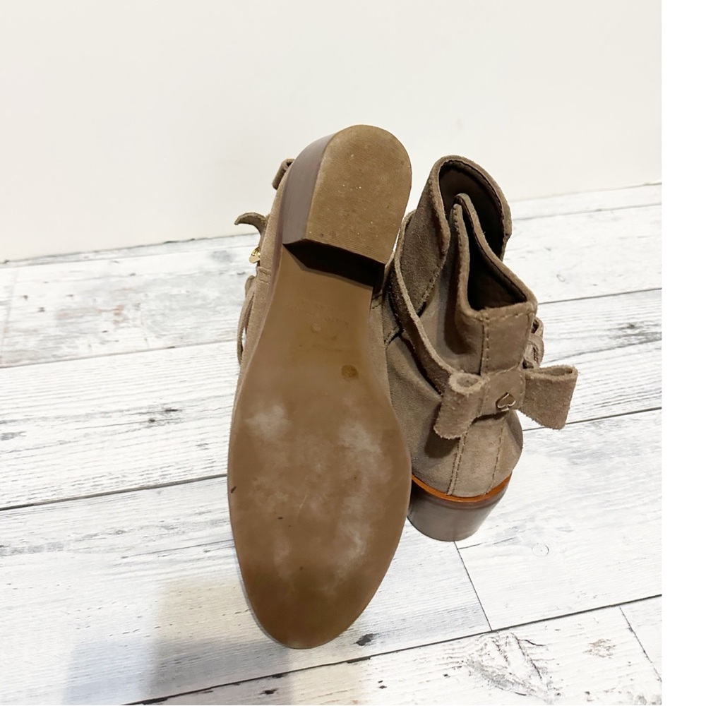 kate spade new York TALEY Light Taupe Suede Leather Ankle Boots Bow Logo Sz 6 - Picture 6 of 9